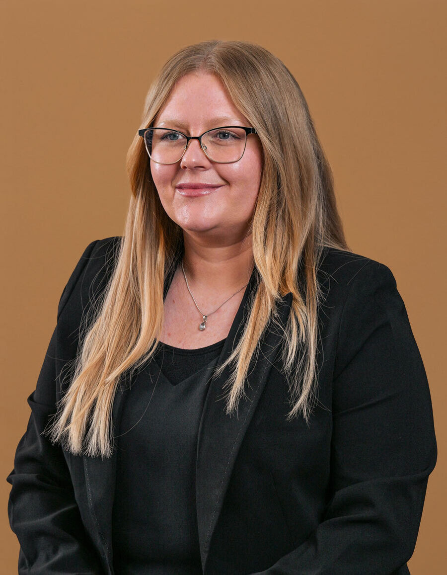 Mellor Olsson Headshot Candice v1