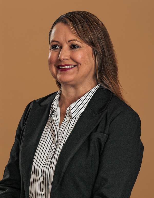 Mellor Olsson Headshot Eva Bailey v1