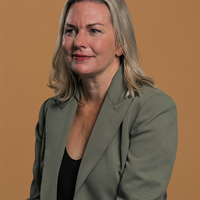 Mellor Olsson Headshot Jo Andrews Vertical B